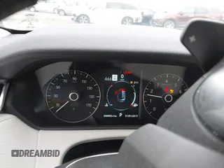 2020 Land Rover Range Rover Velar S z VIN SALYB2EX9LA287831, wystawiony jako IAAI lot #41667186 z przebiegiem 46 965 mil mil oraz . Historia ofert i sprzedaży dostępna na DreamBid. Obrazek 7.