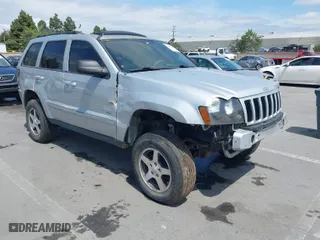 2006 Jeep Grand Cherokee Laredo with VIN 1J4GR48K46C308811, listed as a IAAI auction lot 42044167 with 190,613 mi miles. Bid and sale history available at carsss.com. Image 1.