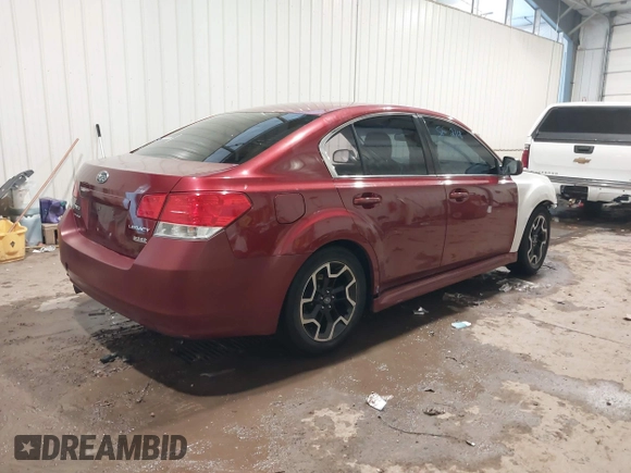 2011 Subaru Legacy Premium z VIN 4S3BMBC6XB3211507, wystawiony jako IAAI lot #41600543 z przebiegiem 180 628 mil mil oraz . Historia ofert i sprzedaży dostępna na DreamBid. Obrazek 4.