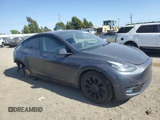 2022 Tesla Model Y Long Range z VIN 7SAYGDEE6NF429701, wystawiony jako Copart lot #58585665 z przebiegiem 86 537 mil mil oraz Szkoda całkowita • Salvage title. Historia ofert i sprzedaży dostępna na DreamBid. Obrazek 4.