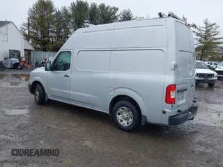 2016 Nissan NV Cargo SV z VIN 1N6BF0LY4GN807205, wystawiony jako IAAI lot #41321682 z przebiegiem 151 759 mil mil oraz . Historia ofert i sprzedaży dostępna na DreamBid. Obrazek 3.
