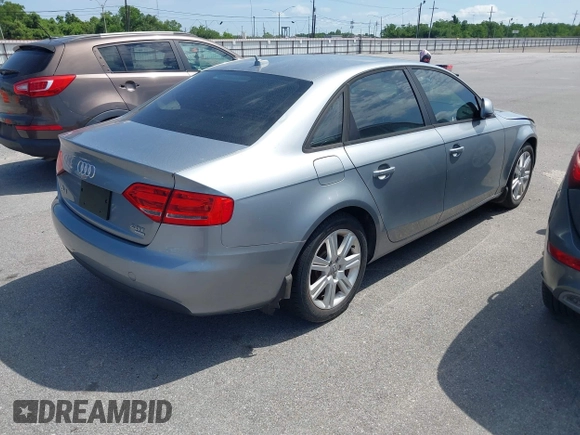 2009 Audi A4 Premium с VIN WAULF78K79N075544, выставлен на аукционе IAAI как лот 42292987 с пробегом 165 222 миль миль и . История ставок и продаж доступна на DreamBid. Изображение 4.