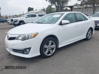 2013 Toyota Camry L with VIN 4T1BF1FKXDU244562, listed as a IAAI auction lot 42050483 with 263,068 mi miles. Bid and sale history available at carsss.com. Image 17.