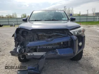 2018 Toyota 4Runner SR5 z VIN JTEBU5JR6J5508190, wystawiony jako Copart lot #55015315 z przebiegiem Nie podano mil oraz Szkoda całkowita • Salvage title. Historia ofert i sprzedaży dostępna na DreamBid. Obrazek 5.