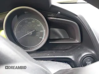 2019 Toyota Yaris L z VIN 3MYDLBYV1KY500070, wystawiony jako IAAI lot #41933128 z przebiegiem Nie podano mil oraz . Historia ofert i sprzedaży dostępna na DreamBid. Obrazek 7.