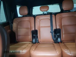 2019 Lincoln Navigator Reserve z VIN 5LMJJ2LT2KEL20146, wystawiony jako Copart lot #50135155 z przebiegiem 69 196 mil mil oraz Szkoda całkowita • Salvage title. Historia ofert i sprzedaży dostępna na DreamBid. Obrazek 10.