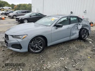 2024 Acura TLX w/A-Spec Package with VIN 19UUB6F53RA000620, listed as a Copart auction lot 72401954 with 5,581 mi miles and Salvage Title. Bid and sale history available at carsss.com. Image 1.