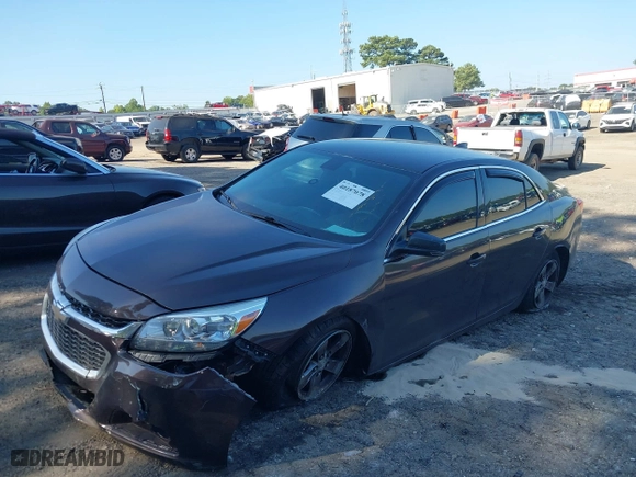 2014 Chevrolet Malibu LS with VIN 1G11B5SL5EF236384, listed as a IAAI auction lot 40187078 with 136,666 mi miles. Bid and sale history available at carsss.com. Image 17.