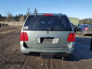 2005 Lincoln Navigator Luxury with VIN 5LMFU28525LJ02909, listed as a Copart auction lot 42960125 with 0 mi miles and Salvage Title. Bid and sale history available at carsss.com. Image 6.