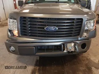 2014 Ford F-150 XL with VIN 1FTMF1CF7EFC67887, listed as a IAAI auction lot 41961500 with 83,934 mi miles and . Bid and sale history available at DreamBid. Image 6.