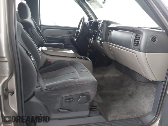 2002 Chevrolet Tahoe LS with VIN 1GNEC13T62R311933, listed as a IAAI auction lot 41895509 with 236,603 mi miles and . Bid and sale history available at DreamBid. Image 5.