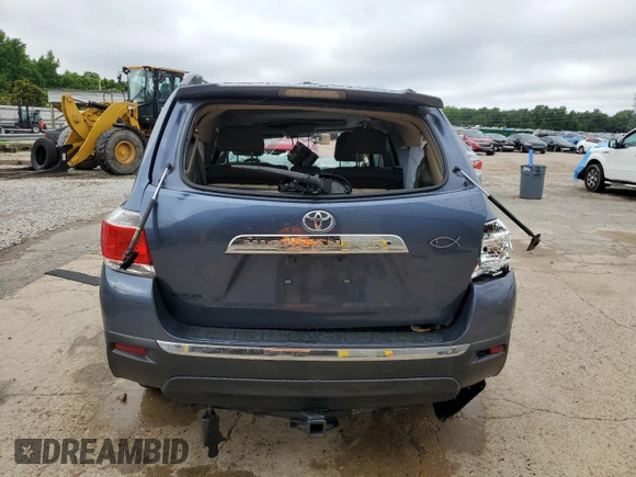 2013 Toyota Highlander Limited with VIN 5TDYK3EH4DS136616, listed as a Copart auction lot 61164425 with Not provided miles and Clean title. Bid and sale history available at DreamBid. Image 6.
