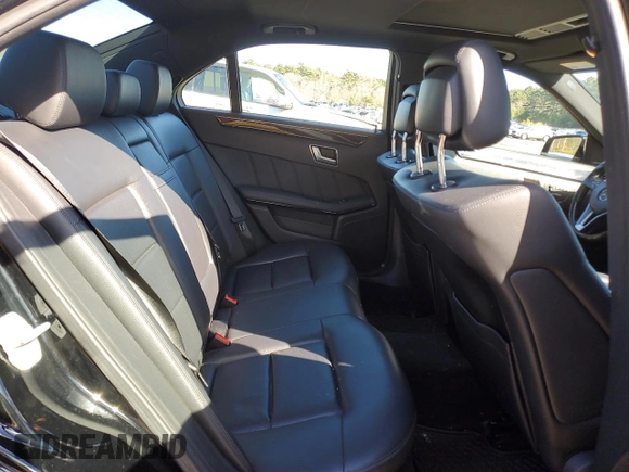 2013 Mercedes-Benz E 350 Luxury with VIN WDDHF8JB3DA700794, listed as a Copart auction lot 49775705 with 166,891 mi miles and Salvage Title. Bid and sale history available at DreamBid. Image 10.