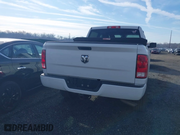 2018 Ram 1500 Express with VIN 3C6RR7KG7JG198449, listed as a IAAI auction lot 41611045 with 101,135 mi miles and . Bid and sale history available at DreamBid. Image 17.