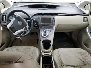 2010 Toyota Prius Four with VIN JTDKN3DU1A1017314, listed as a Copart auction lot 52256495 with 217,711 mi miles and Clean Title. Bid and sale history available at DreamBid. Image 8.