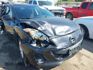 2012 Mazda 3 i Touring z VIN JM1BL1V84C1608512, wystawiony jako IAAI lot #42441391 z przebiegiem 167 292 mil mil oraz . Historia ofert i sprzedaży dostępna na DreamBid. Obrazek 18.