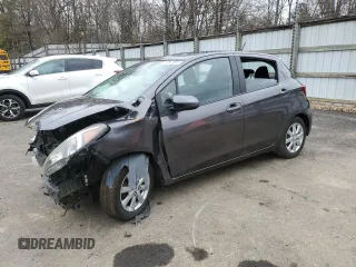 2015 Toyota Yaris L z VIN VNKKTUD31FA051304, wystawiony jako Copart lot #45286135 z przebiegiem 120 564 mil mil oraz Czysty tytuł • Clean title. Historia ofert i sprzedaży dostępna na DreamBid. Obrazek 1.