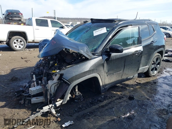 2019 Jeep Compass Latitude with VIN 3C4NJDBB1KT648185, listed as a IAAI auction lot 41622077 with 74,072 mi miles and . Bid and sale history available at DreamBid. Image 18.