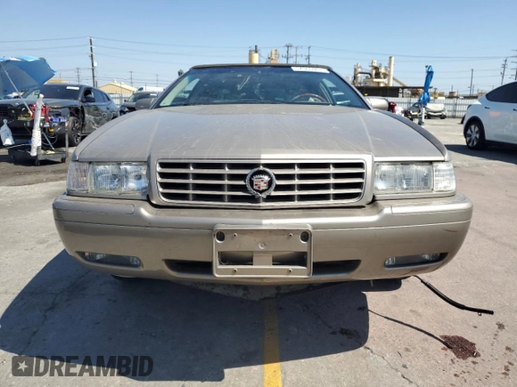2002 Cadillac Eldorado Touring ETC z VIN 1G6ET12952B101866, wystawiony jako Copart lot #57365965 z przebiegiem Nie podano mil oraz Tytuł czysty. Historia ofert i sprzedaży dostępna na DreamBid. Obrazek 5.
