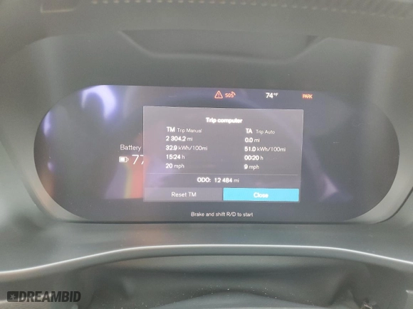 2023 Volvo C40 Recharge Pure Electric Ultimate with VIN YV4ED3GM8P2047583, listed as a Copart auction lot 72624784 with 12,484 mi miles and Salvage Title. Bid and sale history available at carsss.com. Image 9.