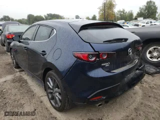 2020 Mazda Mazda3 Hatchback with VIN JM1BPBLM9L1173089, listed as a Copart auction lot 63345882 with 14,741 mi miles. Bid and sale history available at carsss.com. Image 3.