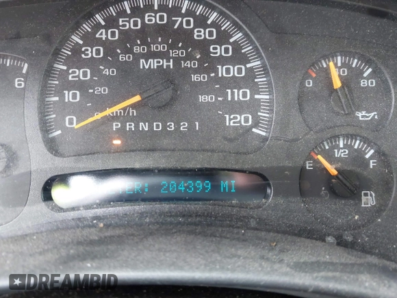 2006 GMC Sierra 1500 Work Truck z VIN 1GTEK19B76E109013, wystawiony jako IAAI lot #42098117 z przebiegiem 204 399 mil mil oraz . Historia ofert i sprzedaży dostępna na DreamBid. Obrazek 12.