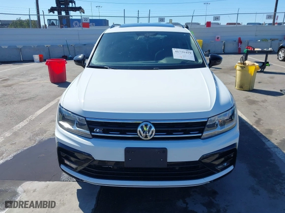 2020 Volkswagen Tiguan SE with VIN 3VV3B7AX8LM063202, listed as a IAAI auction lot 41731419 with 41,241 mi miles. Bid and sale history available at carsss.com. Image 13.