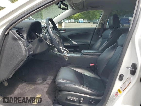 2008 Lexus IS 250 z VIN JTHBK262482070977, wystawiony jako Copart lot #58004425 z przebiegiem 145 545 mil mil oraz Szkody całkowita. Historia ofert i sprzedaży dostępna na DreamBid. Obrazek 7.