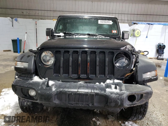 2020 Jeep Wrangler Sport S with VIN 1C4GJXAN0LW131400, listed as a Copart auction lot 44266995 with 73,576 mi miles and Salvage title. Bid and sale history available at DreamBid. Image 5.
