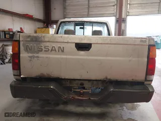 1993 Nissan Trucks 2WD with VIN 1N6SD11S7PC323101, listed as a IAAI auction lot 41515027 with 178,818 mi miles. Bid and sale history available at carsss.com. Image 12.