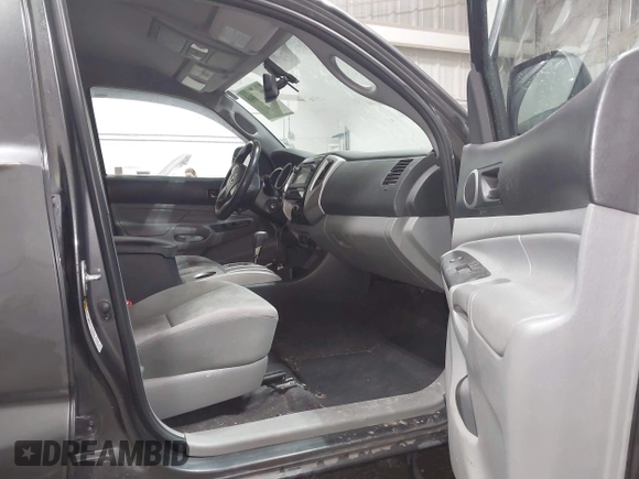 2013 Toyota Tacoma with VIN 3TMMU4FN3DM056176, listed as a IAAI auction lot 42620099 with 168,191 mi miles and . Bid and sale history available at DreamBid. Image 5.