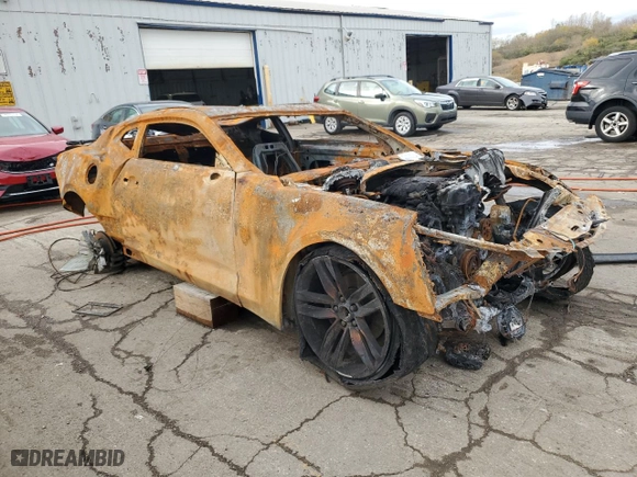 2017 Chevrolet Camaro 2LT with VIN 1G1FD1RX3H0210486, listed as a Copart auction lot 62506084 with 0 mi miles and Non Repairable. Bid and sale history available at carsss.com. Image 4.