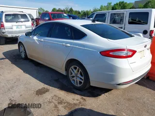 2015 Ford Fusion SE z VIN 3FA6P0H7XFR200759, wystawiony jako IAAI lot #42112951 z przebiegiem 233 652 mil mil oraz . Historia ofert i sprzedaży dostępna na DreamBid. Obrazek 3.