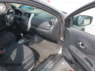 2016 Nissan Versa S with VIN 3N1CN7AP8GL868394, listed as a IAAI auction lot 41939518 with 140,186 mi miles and . Bid and sale history available at DreamBid. Image 5.