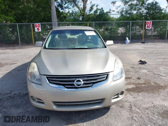 2010 Nissan Altima SL z VIN 1N4AL2AP3AN528824, wystawiony jako IAAI lot #42290404 z przebiegiem 115 014 mil mil oraz . Historia ofert i sprzedaży dostępna na DreamBid. Obrazek 13.
