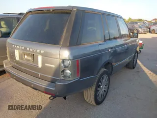 2009 Land Rover Range Rover SC z VIN SALMP13409A302003, wystawiony jako IAAI lot #42807976 z przebiegiem 181 357 mil mil oraz . Historia ofert i sprzedaży dostępna na DreamBid. Obrazek 4.