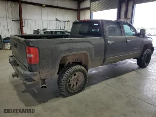 2015 GMC Sierra 2500HD Denali with VIN 1GT120E84FF514856, listed as a Copart auction lot 61423374 with 204,130 mi miles and Salvage Title. Bid and sale history available at carsss.com. Image 3.