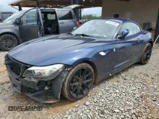 2009 BMW Z4 sDrive35i с VIN WBALM73509E165030, выставлен на аукционе Copart как лот 54537225 с пробегом 103 961 миль миль и Чистый • Clean title. История ставок и продаж доступна на DreamBid. Изображение 1.