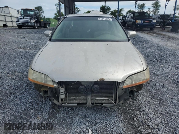 1998 Honda Accord LX with VIN 1HGCG5548WA156745, listed as a Copart auction lot 61944775 with 357,402 mi miles and Salvage title. Bid and sale history available at DreamBid. Image 5.