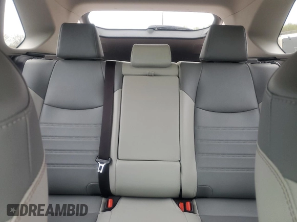 2024 Toyota RAV4 Hybrid XLE Premium с VIN JTMB6RFV2RJ046614, выставлен на аукционе Copart как лот 51160525 с пробегом 18 365 миль миль и Списание • Salvage title. История ставок и продаж доступна на DreamBid. Изображение 10.