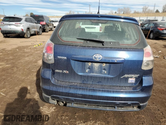 2006 Toyota Matrix STD z VIN 2T1LR30EX6C563460, wystawiony jako Copart lot #43759795 z przebiegiem 121 199 mil mil oraz Szkoda całkowita • Salvage title. Historia ofert i sprzedaży dostępna na DreamBid. Obrazek 6.