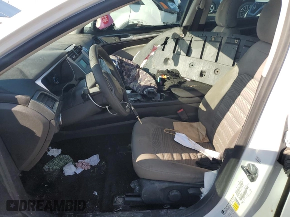 2016 Ford Fusion S with VIN 3FA6P0G70GR125749, listed as a Copart auction lot 51893685 with 180,085 mi miles and Clean title. Bid and sale history available at DreamBid. Image 7.