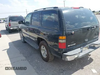 2005 Chevrolet Tahoe LS with VIN 1GNEC13V75R229280, listed as a IAAI auction lot 42218825 with 294,879 mi miles and . Bid and sale history available at DreamBid. Image 3.