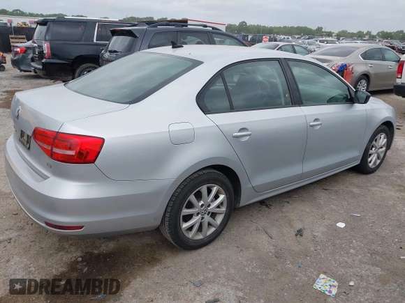 2015 Volkswagen Jetta Sedan 1.8T SE with VIN 3VWD17AJ0FM309503, listed as a IAAI auction lot 42127051 with 223,725 mi miles. Bid and sale history available at carsss.com. Image 4.