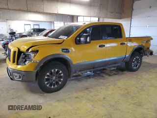 2017 Nissan Titan SL z VIN 1N6AA1E52HN533331, wystawiony jako Copart lot #42014595 z przebiegiem 107 871 mil mil oraz Szkoda całkowita • Salvage title. Historia ofert i sprzedaży dostępna na DreamBid. Obrazek 1.