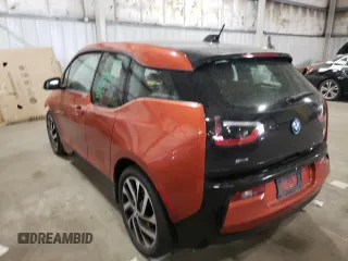 2015 BMW i3 with VIN WBY1Z4C53FV500611, listed as a Copart auction lot 58109382 with 0 mi miles. Bid and sale history available at carsss.com. Image 3.
