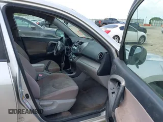 2007 Toyota RAV4 with VIN JTMZD35V875033116, listed as a IAAI auction lot 42186710 with 215,716 mi miles. Bid and sale history available at carsss.com. Image 5.