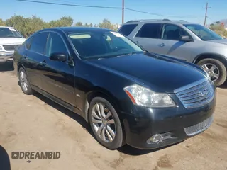 2008 Infiniti M with VIN JNKAY01FX8M654488, listed as a IAAI auction lot 41671285 with 172,415 mi miles. Bid and sale history available at carsss.com. Image 1.