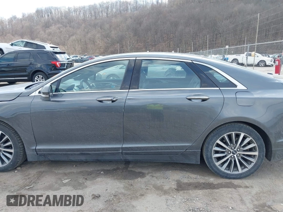 2017 Lincoln MKZ Select with VIN 3LN6L5C9XHR614571, listed as a IAAI auction lot 41785682 with 124,941 mi miles. Bid and sale history available at carsss.com. Image 15.