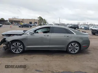 2017 Lincoln MKZ Hybrid Reserve with VIN 3LN6L5MU6HR637784, listed as a IAAI auction lot 41725406 with 111,023 mi miles and . Bid and sale history available at DreamBid. Image 15.